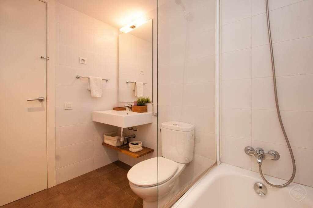 Port VII Apt Centrico Acogedor W Balcon 23 Барселона Екстер'єр фото