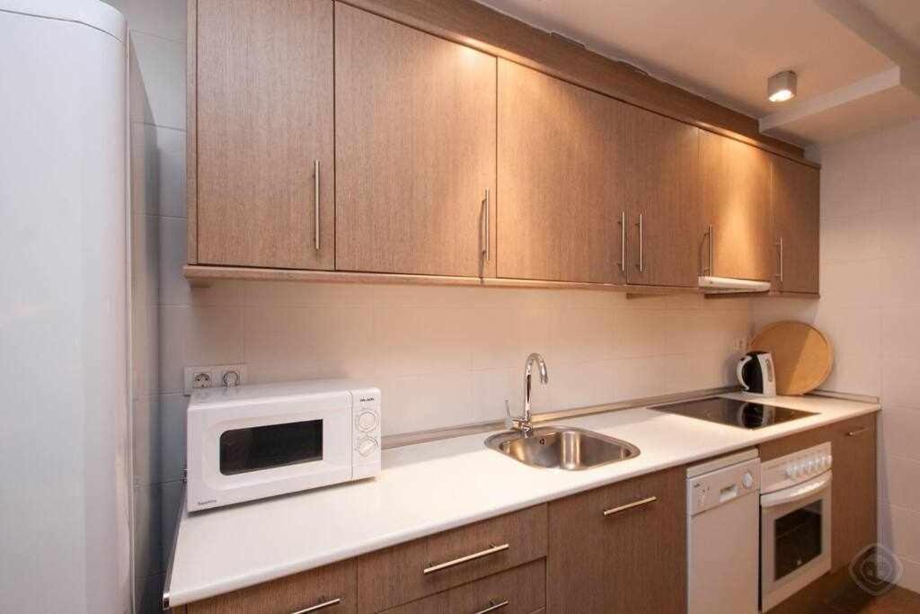 Port VII Apt Centrico Acogedor W Balcon 23 Барселона Екстер'єр фото